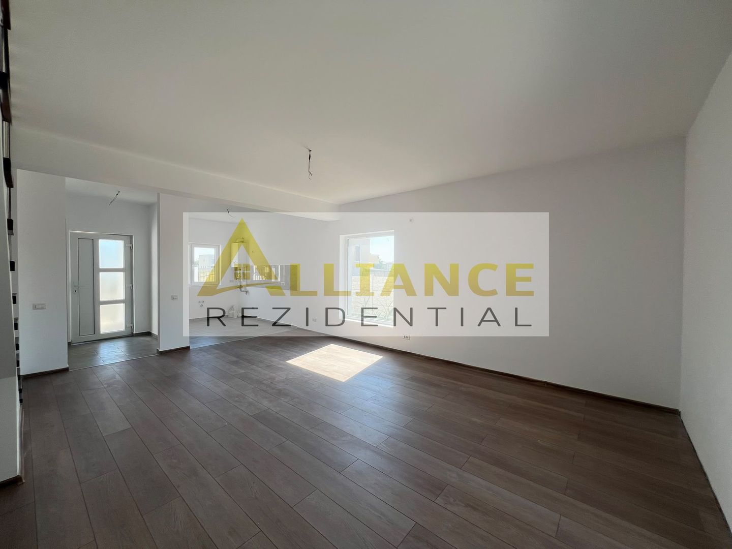 Duplex premium-4 camere-Teren 250mp - Poză 5