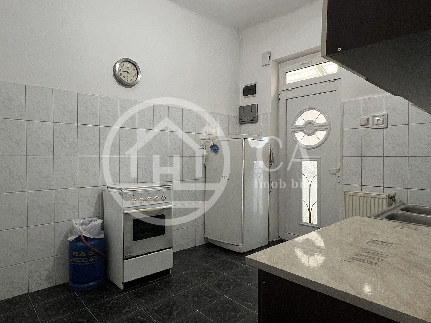 Apartament cu 2 camere de vanzare in zona Republicii, Central, Oradea - Poză 9