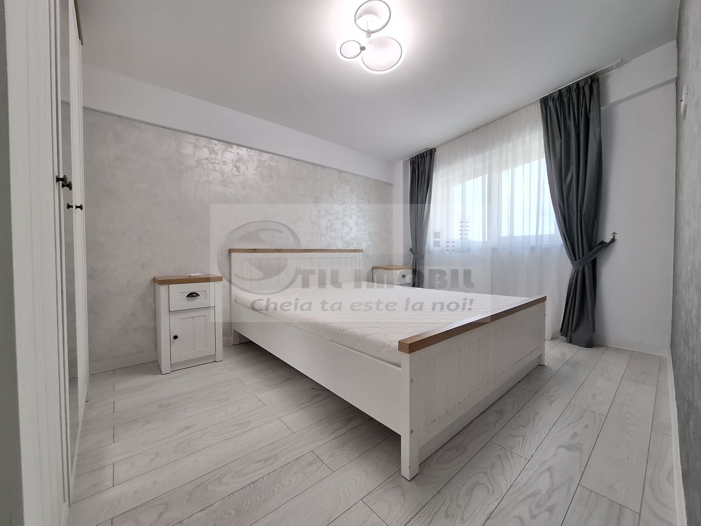 Liber, mobilat, de vanzare apartament 2 camere, Cug Pepiniera - Poză 1