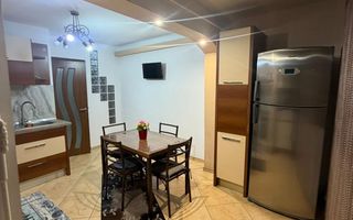 Închiriere apartament 3 camere decomandat – Craiovița Nouă - Poză 4