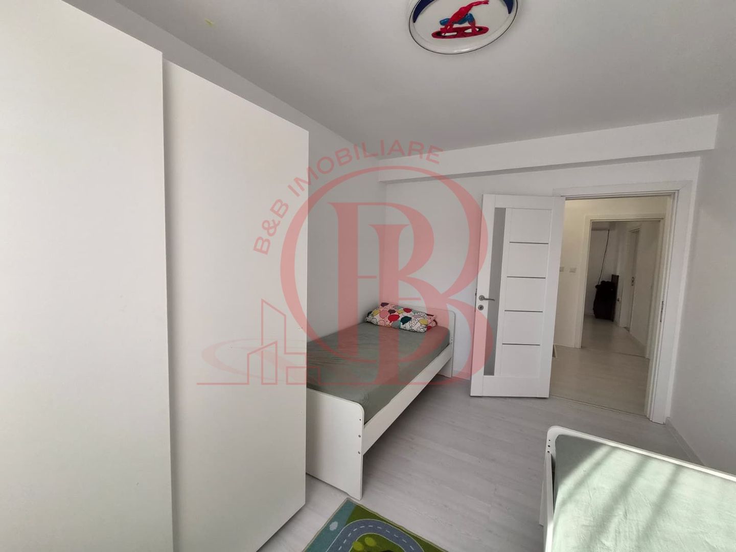 Casa Mobilata 4 camere Panouri Fotovoltaice Theodor Pallady - Poză 24