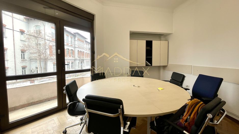 Apartament  6 camere*** 180 mp****Centrul Capitalei - Poză 6