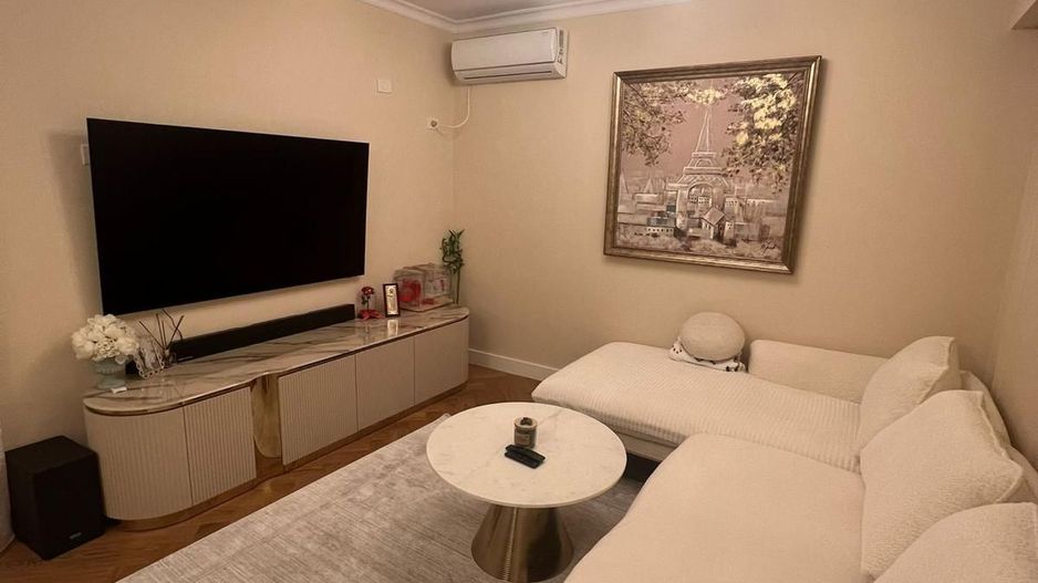 3 CAM MOBILAT SI UTILAT ULTRAMODERN CU TERASA ZONA TRAPEZULUI - Poză 16