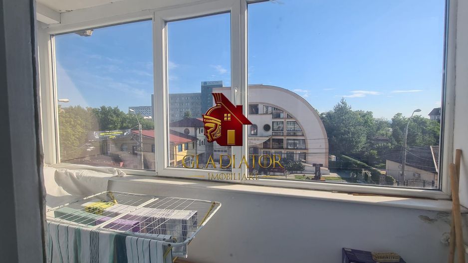 Apartament 2 camere – Tătărași, Ateneu – Etaj 2/4 – Renovat, poziție e - Poză 6