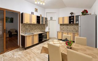 Casa individuala cu garaj si teren 556 mp, str Desseanu - Poză 10