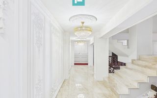 Proprietate Exclusivistă de Închiriat - Poză 15
