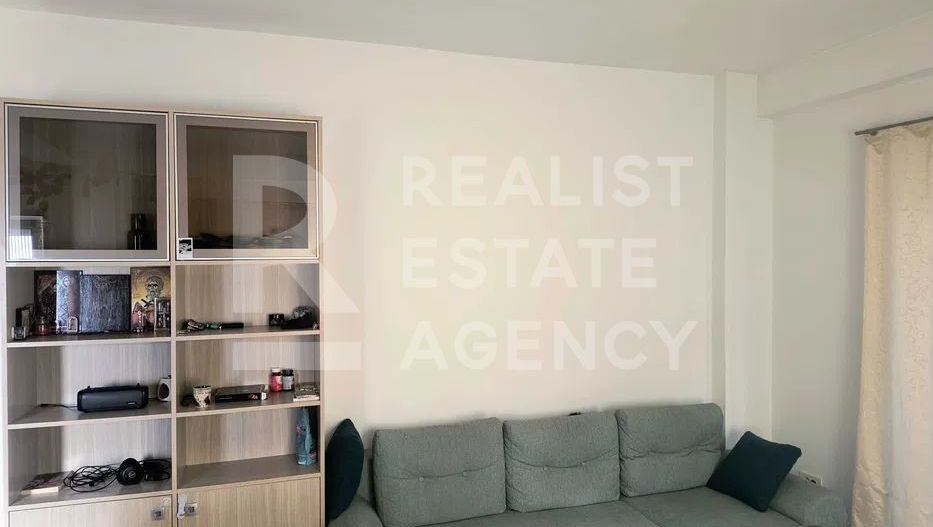 Vânzare, apartament cu 3 camere în zona Militari Residence - Poză 2