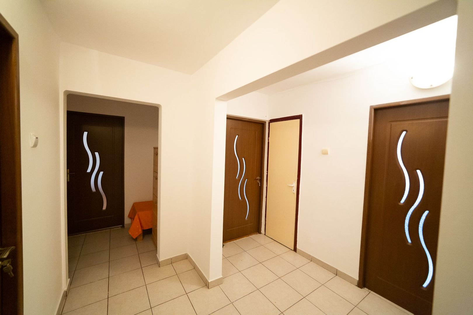 Apartament cu 3 camere de închiriat Vlaicu - Poză 13