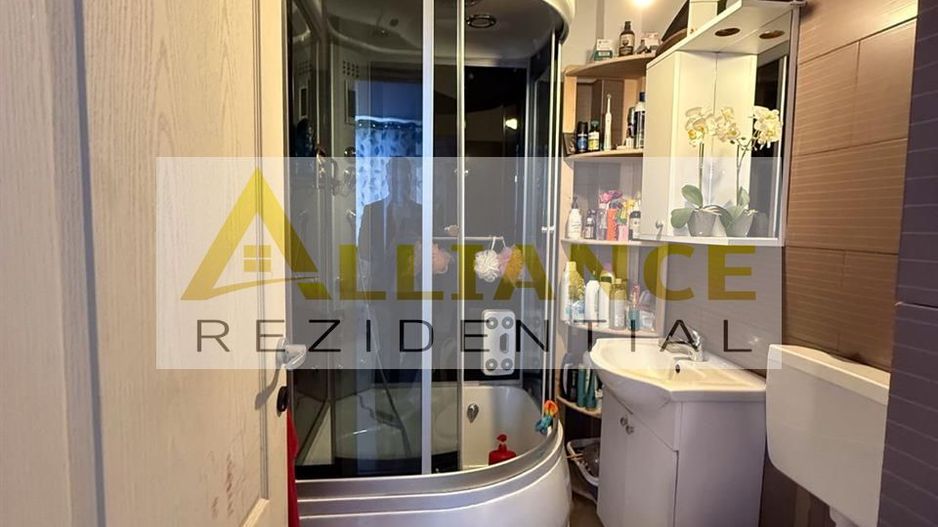 Apartament mare 4 camere â 145 mp compartimentare eficienta - Poză 7