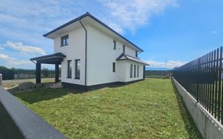Casa noua cu pivnita, terasa, carport - Poză 1