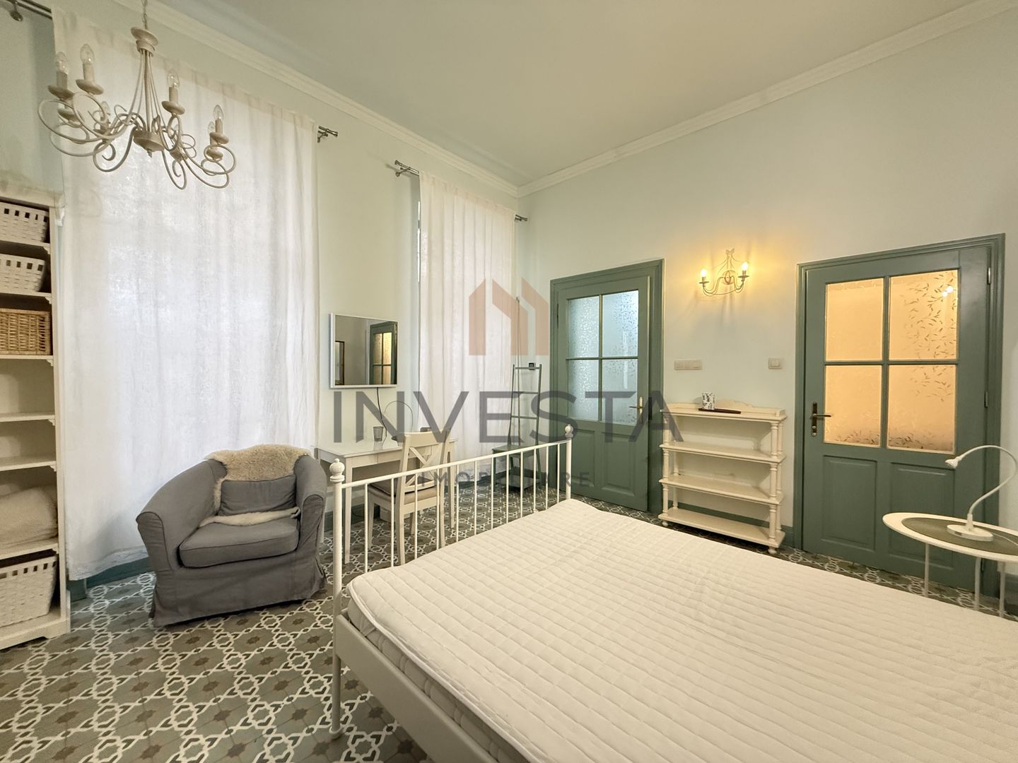 Apartament 2 camere decomandate,  finisat la cheie!  In Piata Unirii! - Poză 2