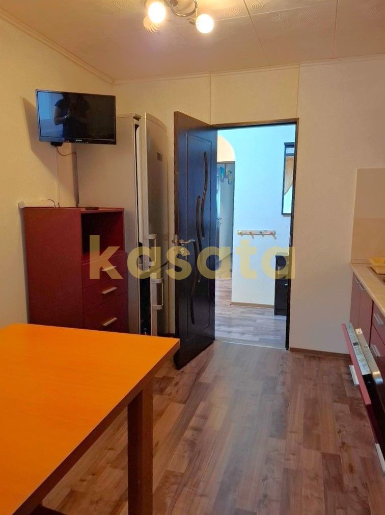 Apartament 3 camere Crângași, aproape de metrou, 2 bai, 70 mp - Poză 5
