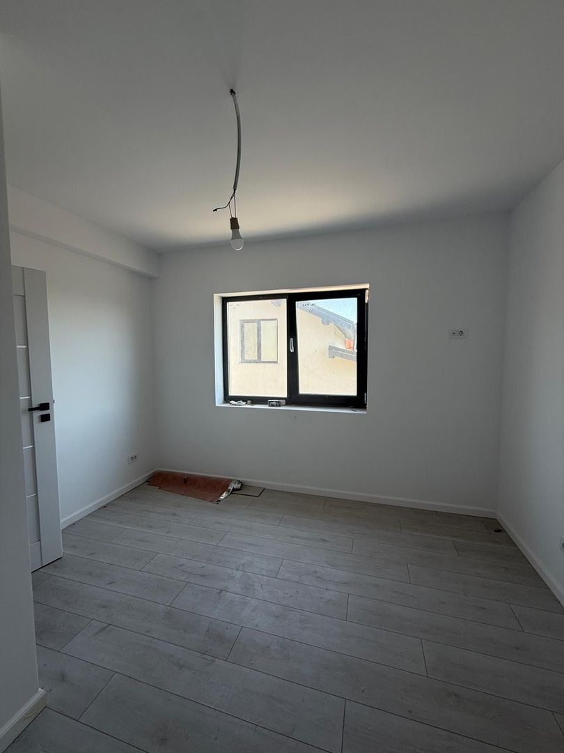 De vanzare – jumatate de duplex modern, parter + etaj | 150 mp utili | - Poză 15