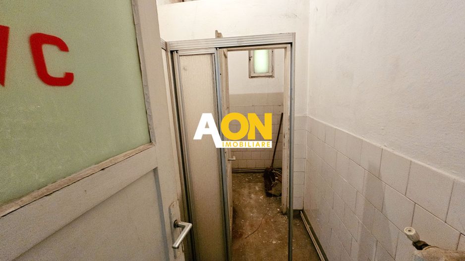 Spațiu Birouri, 180 mp utili, Etaj 1, Ampoi 3, cu 9 Incăperi + 2 Băi - Poză 7