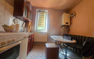 Apartament 3 camere – Etaj 1 – Zona Abator - Poză 7