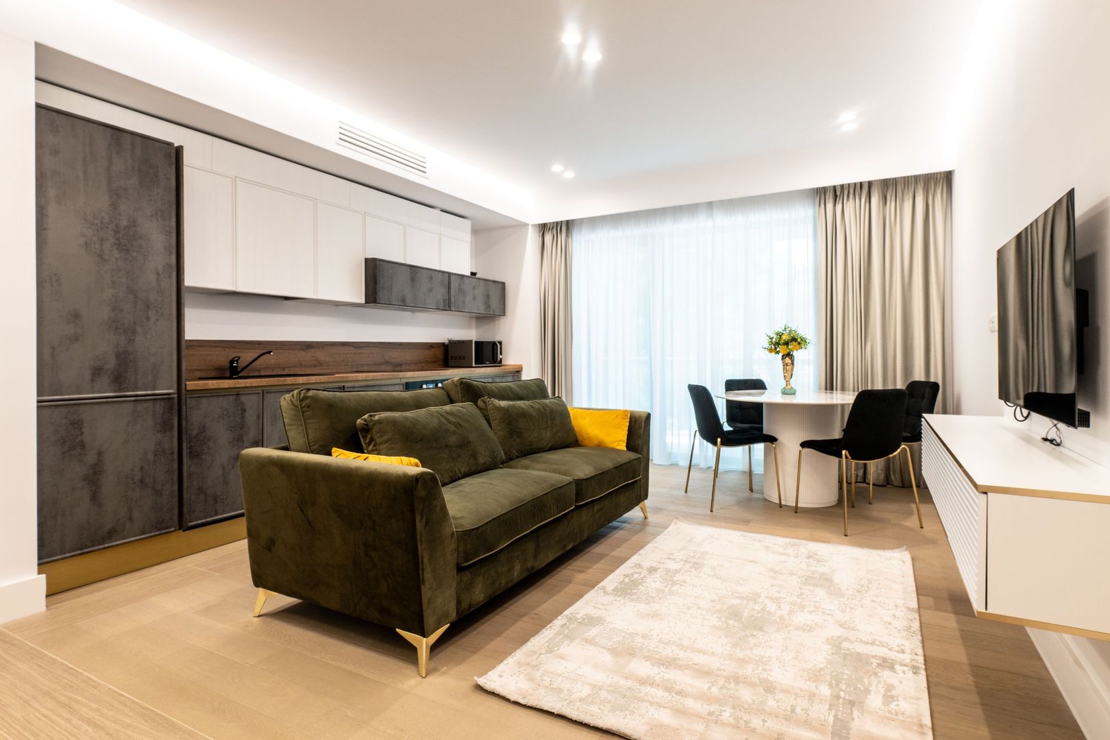 CORTINA 126 | Apartament exclusivist | Terasa de 15 mp | Ultra LUX - Poză 4