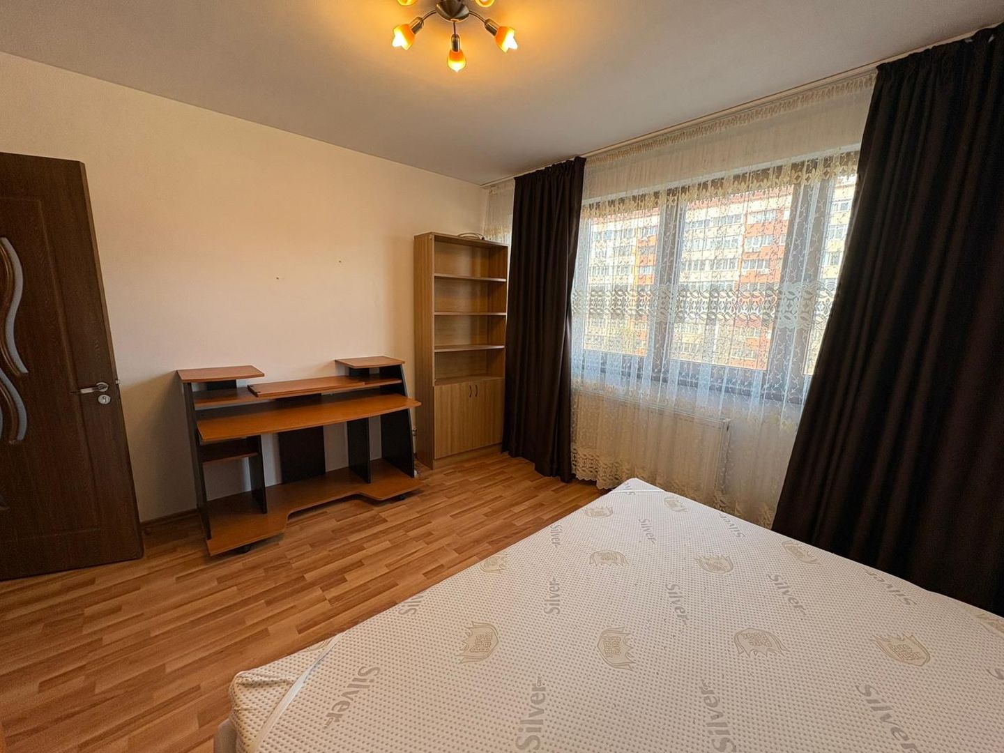 AP. 2 CAMERE EROII REVOLUTIEI, BUCATARIE INCHISA, MODERN, METROU 2 MIN - Poză 6