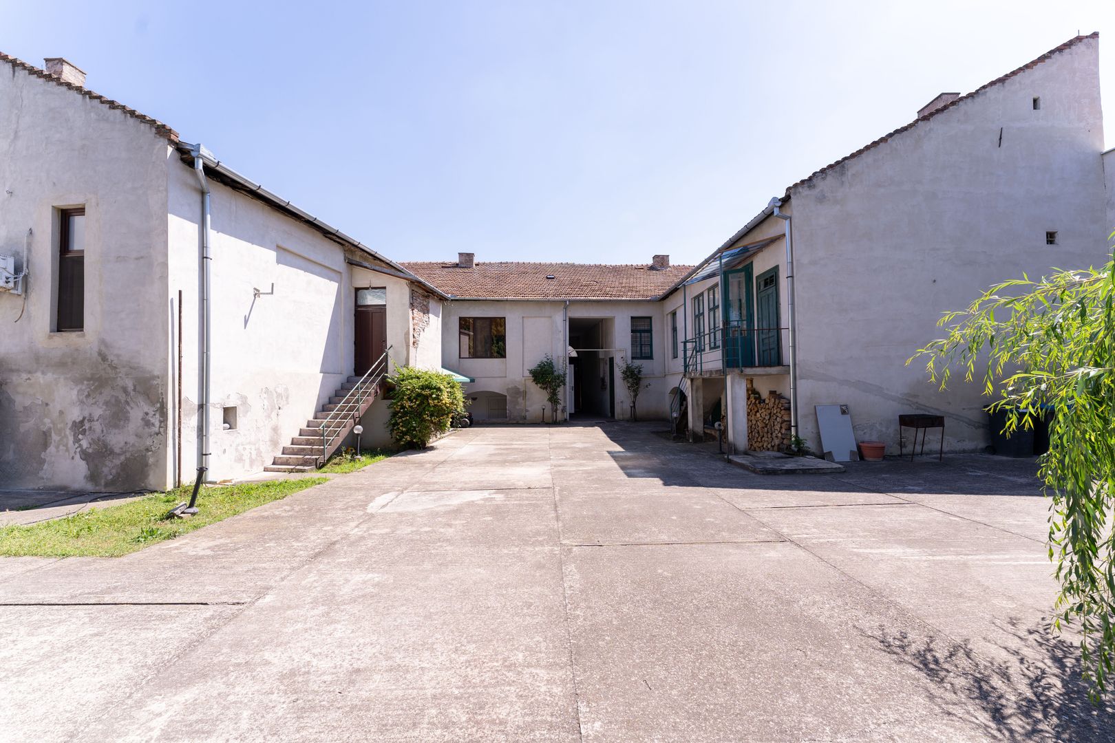 Clădire cu 11 apartamente situată ultracentral - Poză 9