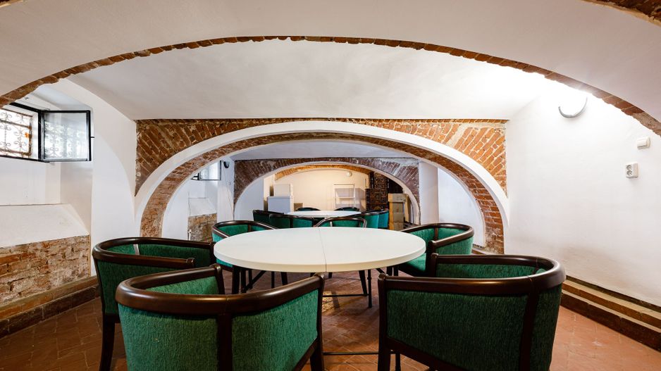 P-ta Maria | Spatiu Demisol | 97 mp | Acces parcare privata | Com. 0% - Poză 2