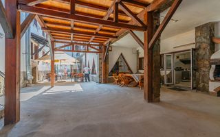 Pensiune Rosenau de vânzare - Afacere la cheie lângă Cetatea Râșnov - Poză 14