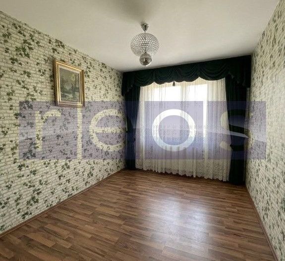 VANZARE 3 CAMERE DECOMANDAT - TIMPURI NOI - Poză 2