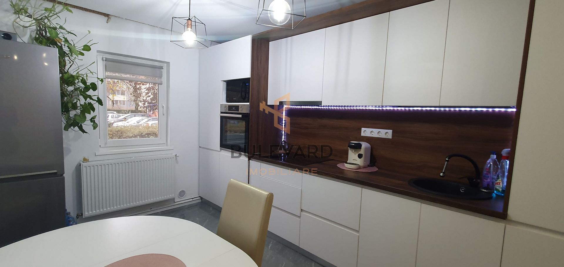 Apartament cu 3 camere decomandate, zona Kaufland Marasti! - Poză 9