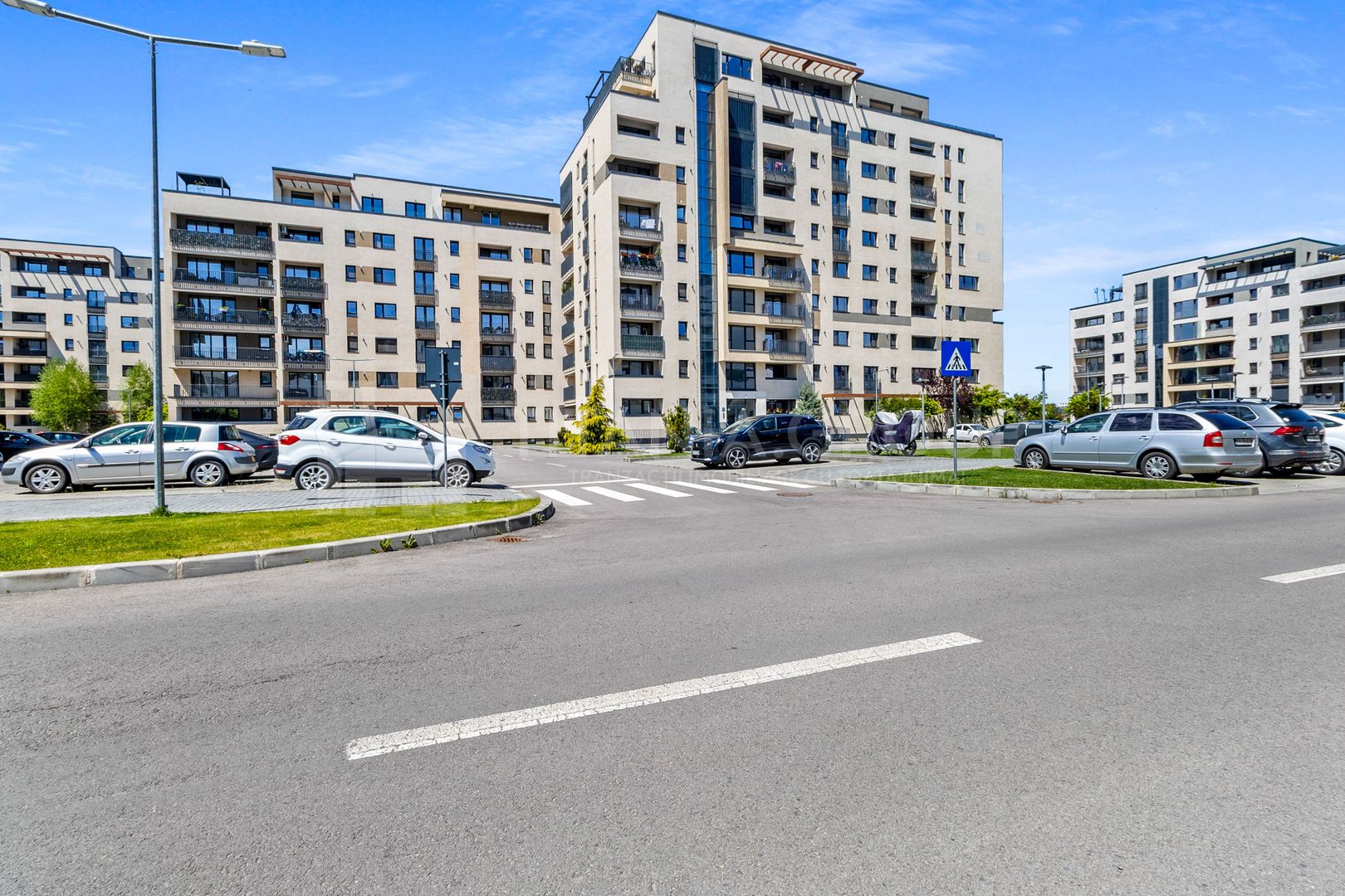 Apartament cochet mobilat-utilat, 3 camere, parcare, boxa, Kasper Coresi - Poză 22