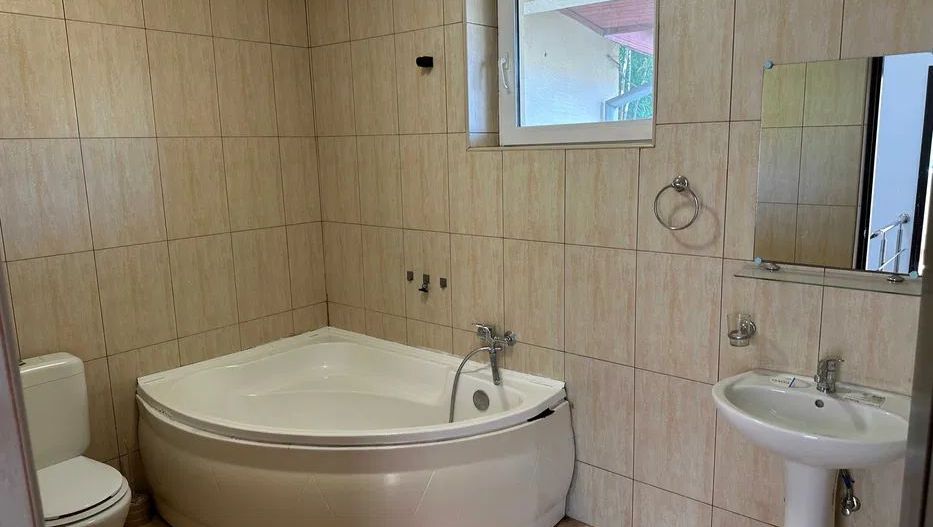 VILĂ P+1+M DE ÎNCHIRIAT – DOBROEȘTI - Poză 4