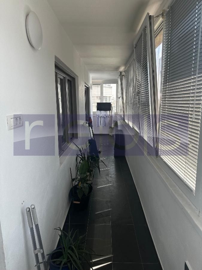 APARTAMENT DEOSEBIT 3 CAMERE – ZONA PIAȚA VICTORIEI – COMPLET RENOVAT! - Poză 9