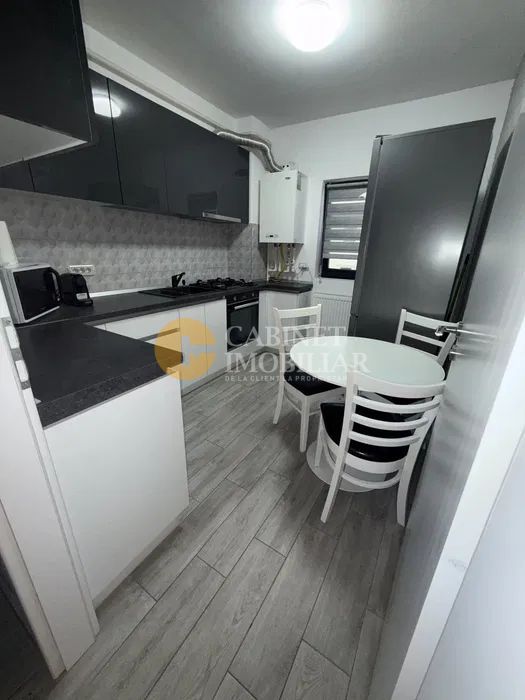 Apartament 2 Camere Decomandat - Zona Galata - Poză 4
