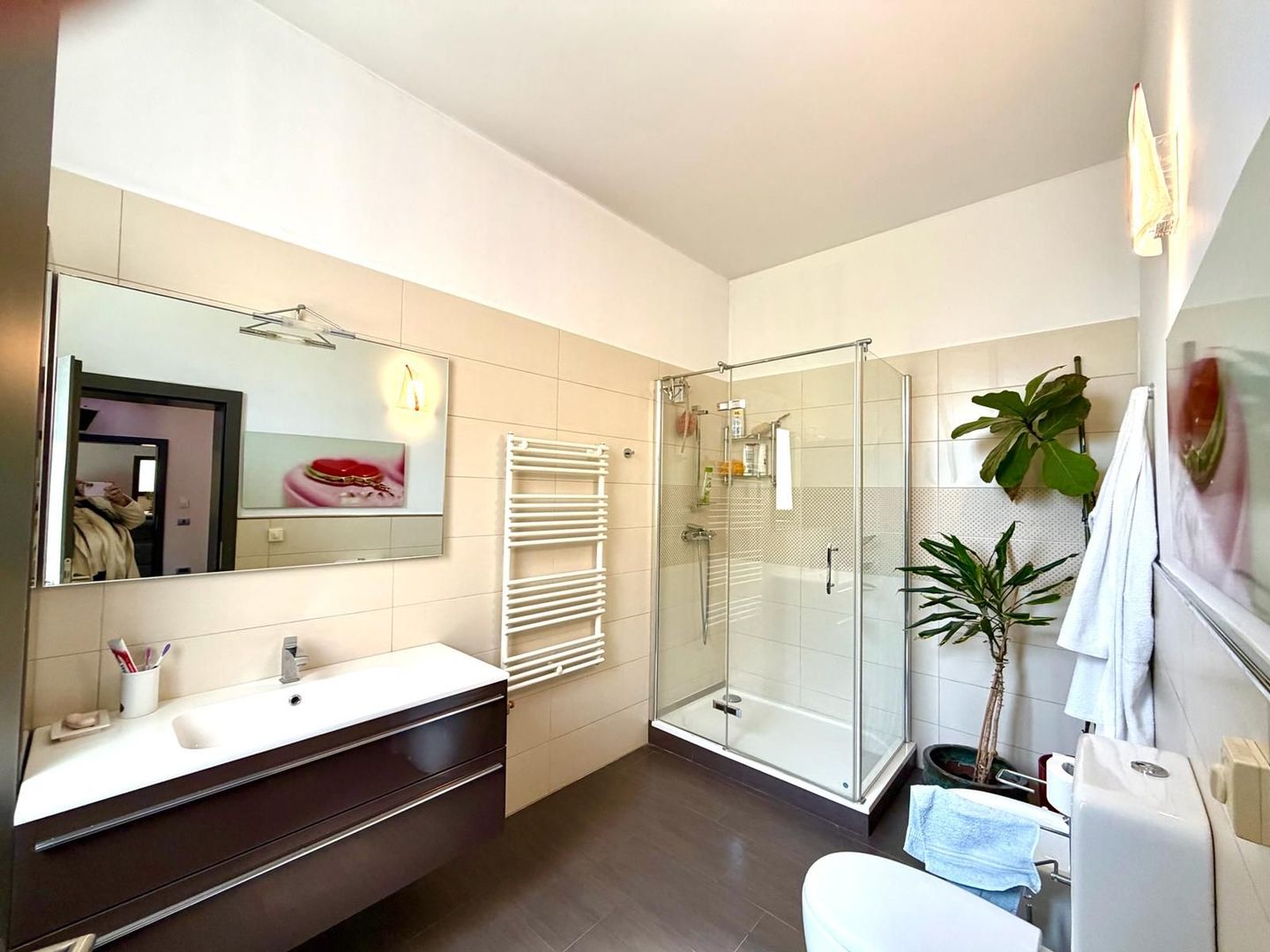 Vila cu 4 camere cu lift, jacuzzi și terasă panoramică tip penthouse - Poză 9