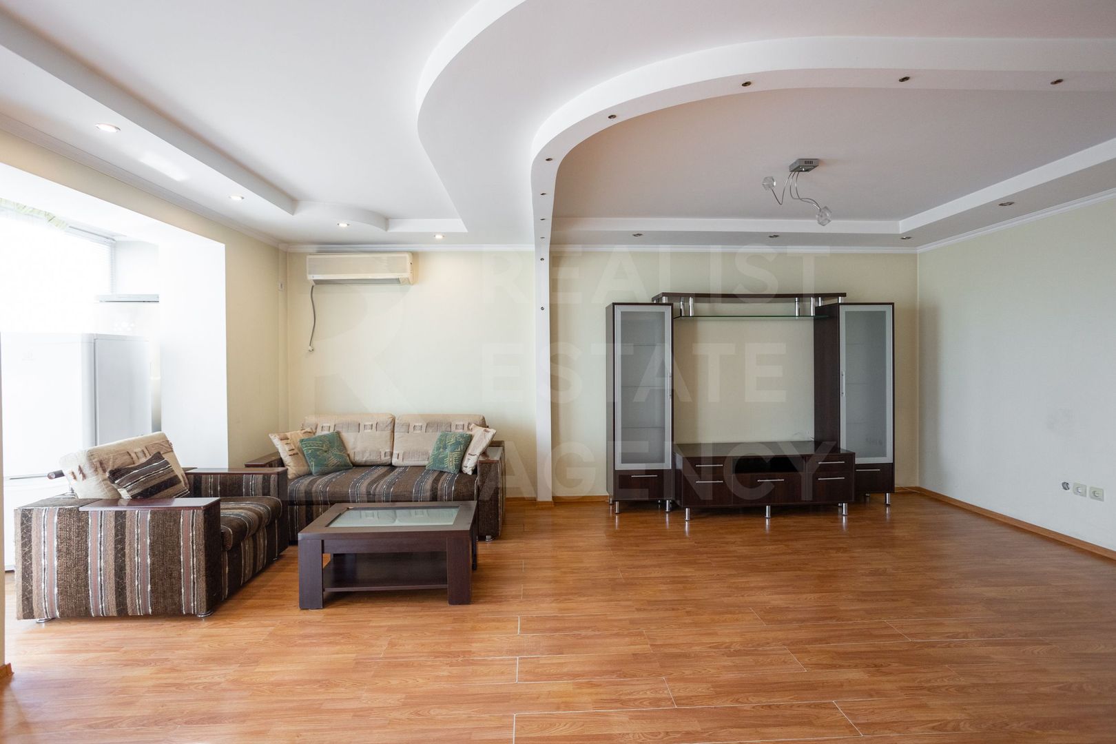 Vânzare, apartament, 3 camere, strada Melestiu, Centru - Poză 4