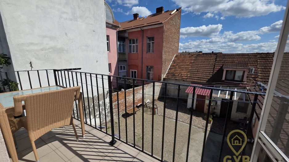 Proprietate ultracentrală cu 5 camere- str. Primăriei - Poză 14