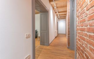 Locuință de 71 mp renovată integral și complet utilată, în casă - Poză 13