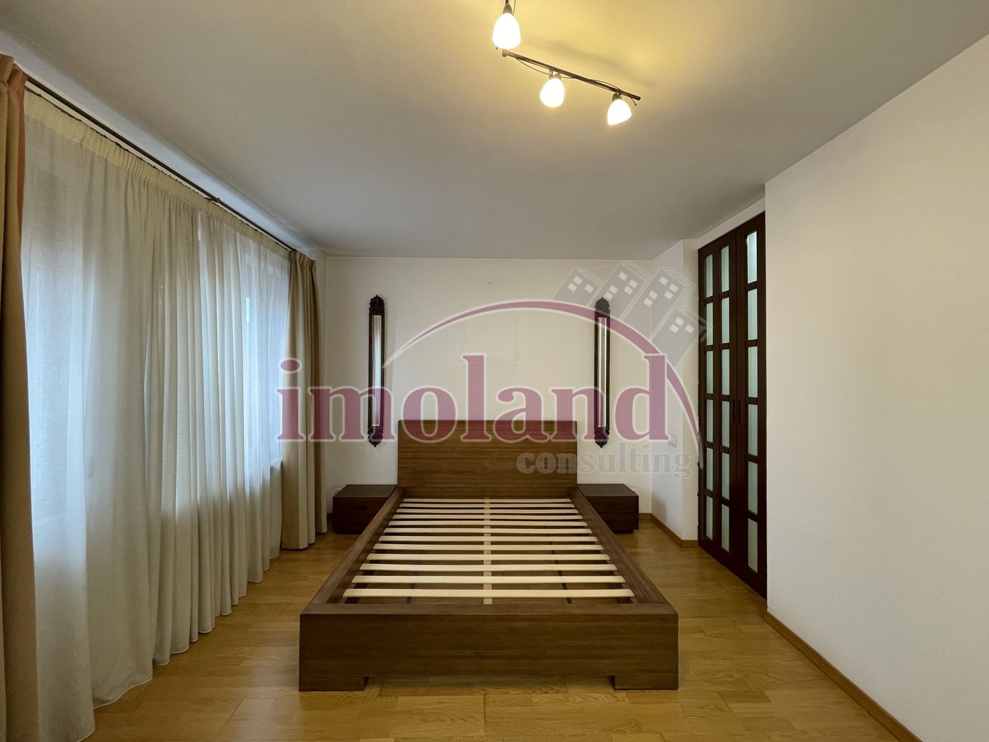 Vânzare apartament 3 camere mobilat utilat | zona Eminescu – Dacia | Bloc 2014 - Poză 10