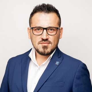 Alexandru Cordea - TRÎMBIȚAȘU ESTATE