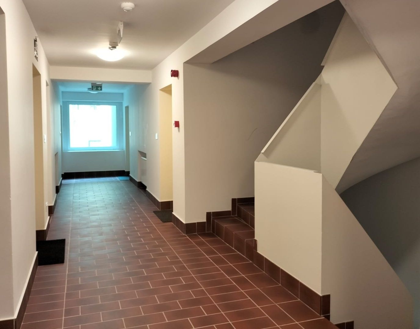 Marmura Residence 2 camere cu parcare subterana - Poză 14