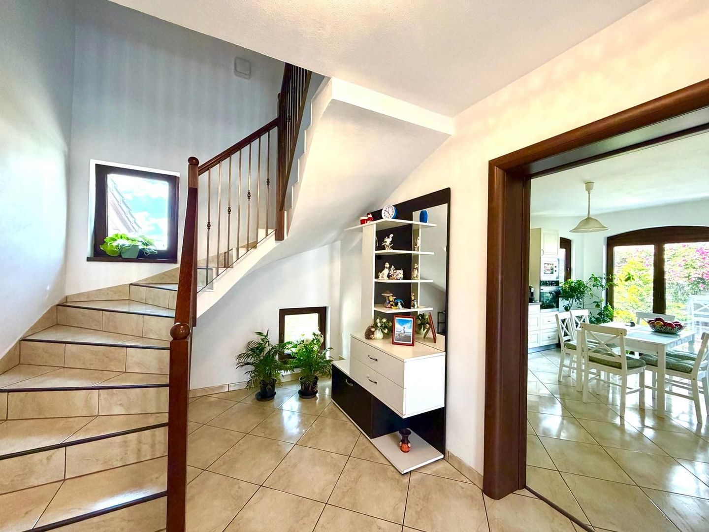 Casa individuala  PREMIUM   cu 4 camere - complet mobilata - Timisoara - Poză 3