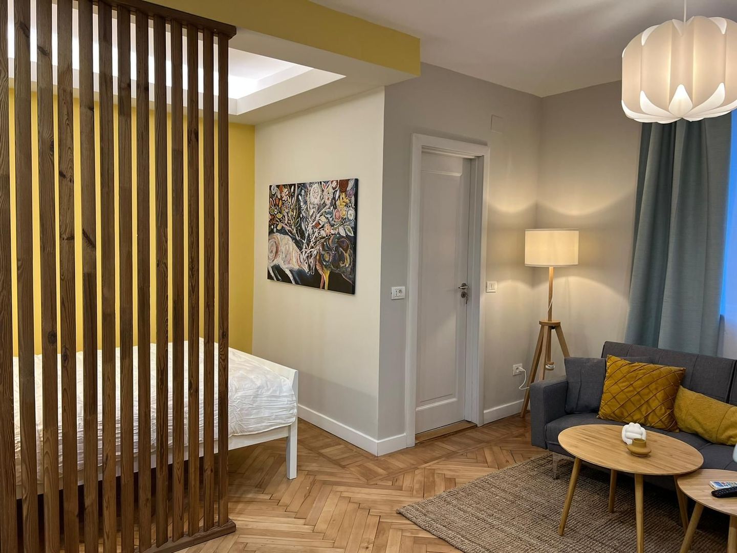 Studio exclusivist in zona Garii de Nord - Poză 2