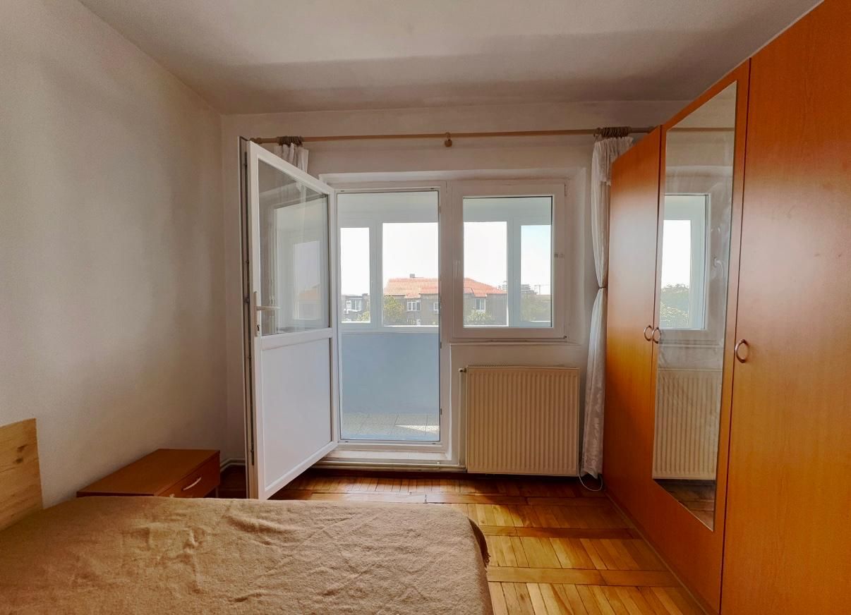 Apartament cu 3 camere de vânzare în zona Aradului - Poză 6