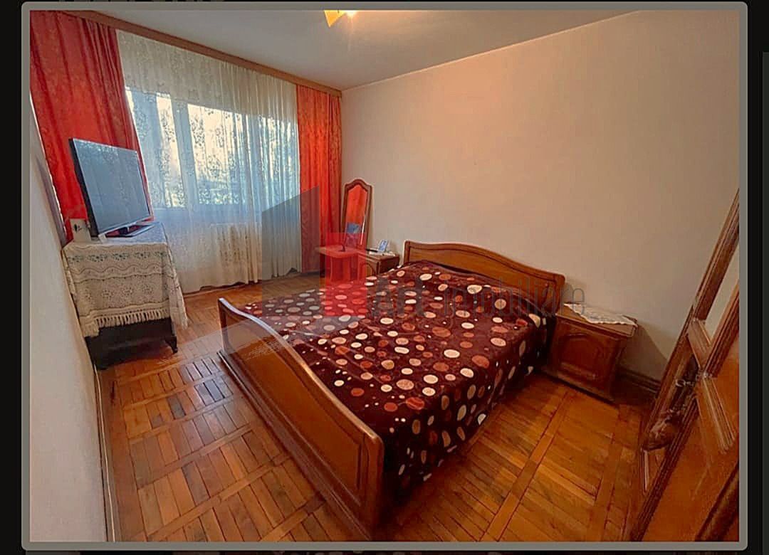 Apartament cu 4 camere Titan cu centrala - Poză 3