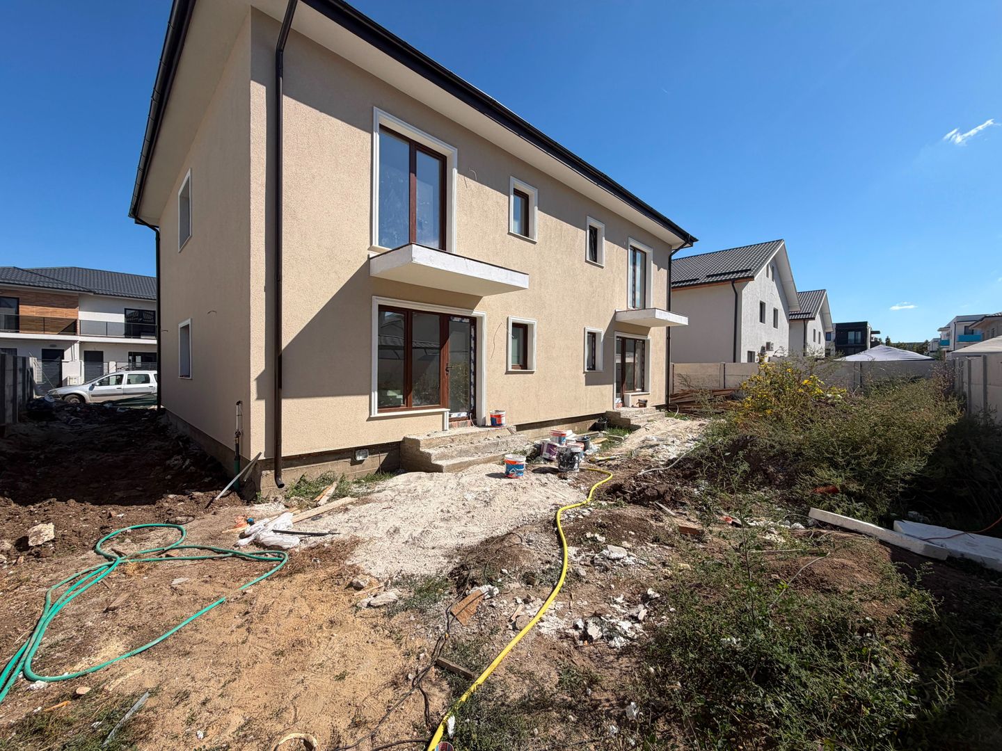 CASA DUPLEX, TOATE UTILITATILE, STRADA ASFALTATA, COMISION 0% - Poză 2