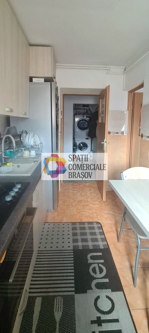 Apartament cu trei camere, zona Astra 47 mp - Poză 4