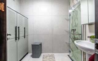 Apartament ultracentral cu loc de parcare, 2 camere cu terasa proprie - Poză 5