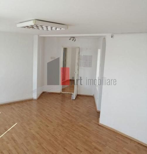 Spatiu birouri de inchiriat in Piata Foisorul de Foc 100 mp - Poză 1