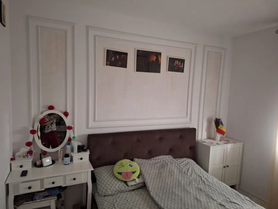 Apartament 3 camere Dec 60 mp mobilat cu gradina Bucium 100000 euro - Poză 2