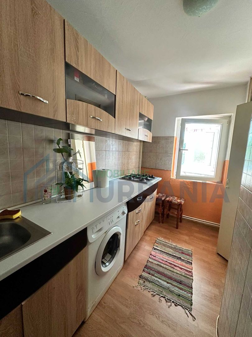 Apartament 1 cameră decomandat, etaj 1, Nicolina, Iași - Poză 2