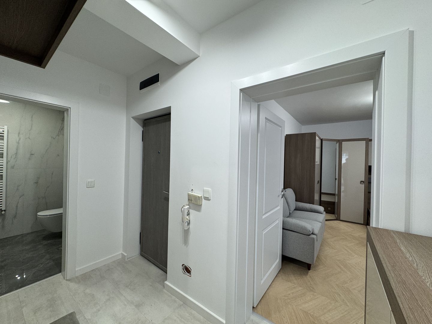 Apartament nr.4 cu 1 camera mobilat si utilat - Poză 16