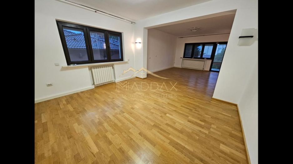 Inchiriere apartament 3-4 camere/Domenii/Parcare/Curte - Poză 3