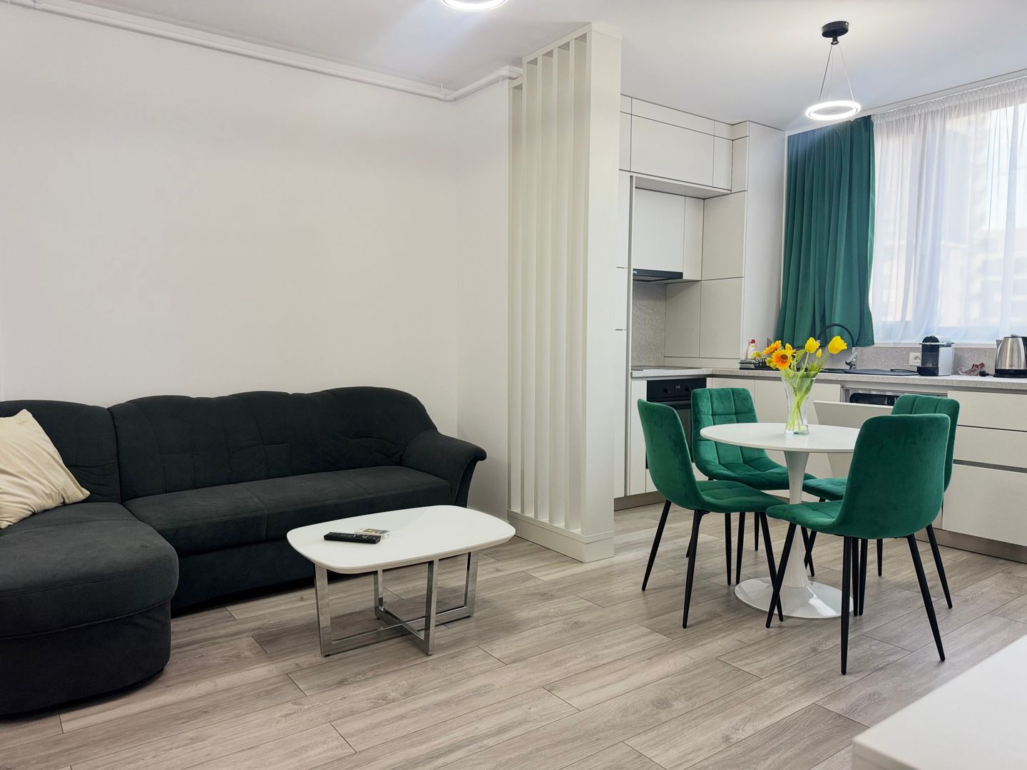 Apartament 2 camere în XCITY TOWER – vibrant, ideal pentru investiție - Poză 3